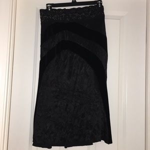 Velvet skirt